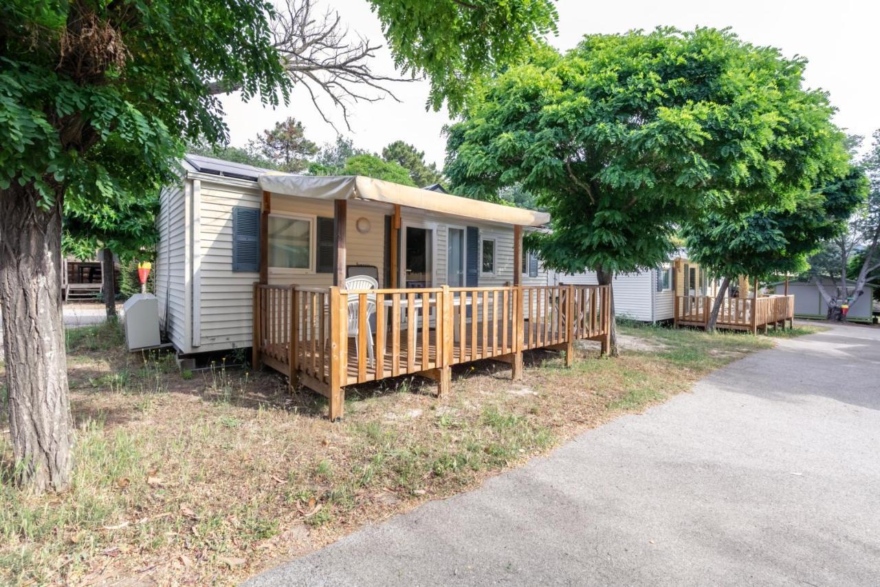 Camping Lou Cabasson 봄레미모사 외부 사진